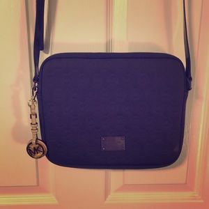 Marc Jacobs crossbody, purple